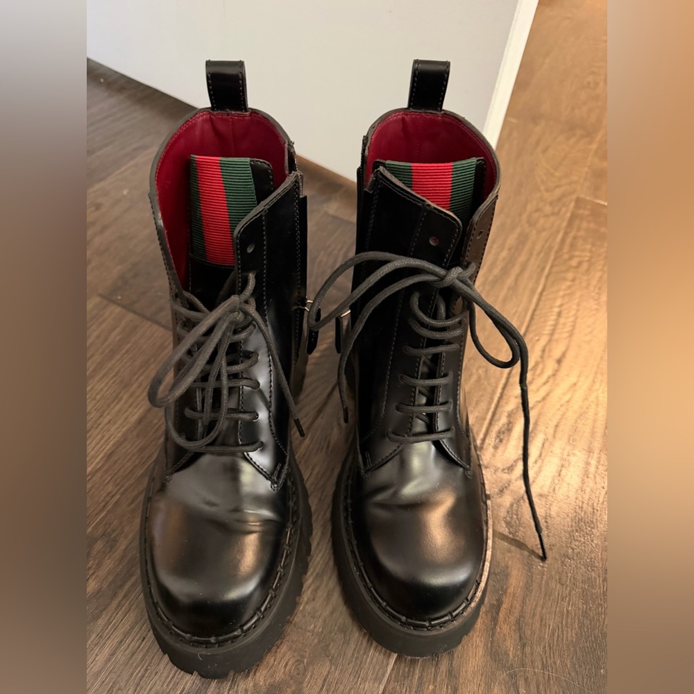 Gucci Black Leather Lace-Up Boots